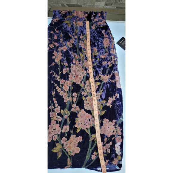 Lulus Make Dress Navy Blue Velvet Floral Strapless Midi Dress Size Small - Picture 11 of 13